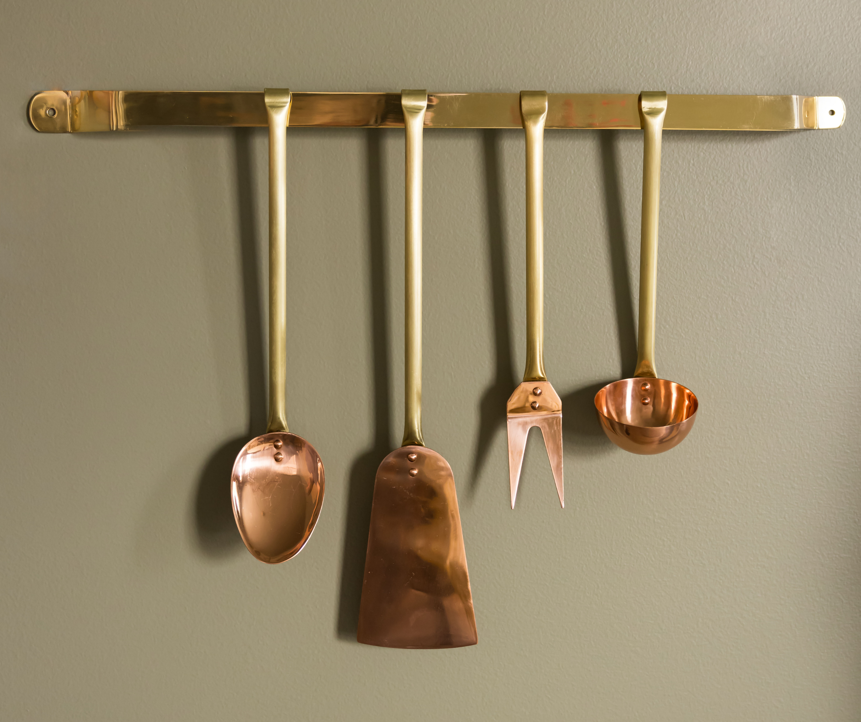 Utensil Hanging Rod with Tools